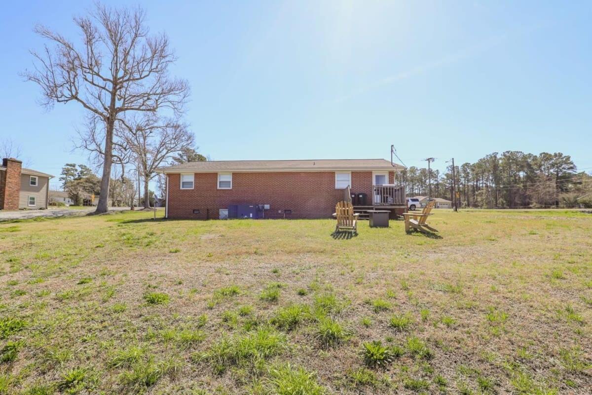 2Br Pet Friendly Home In Sneads Ferry With Parking Exterior foto